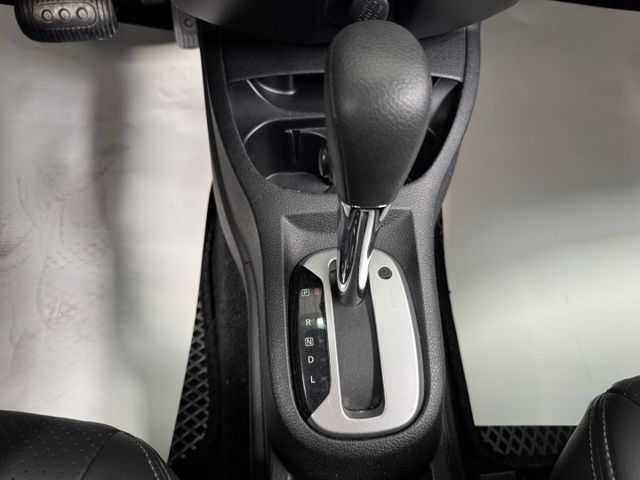 買車免求人~月繳4888輕鬆開回家~ 大螢幕安卓機、胎壓監控、衛星導航、倒車顯影、ISOFIX、車頂行李架、後座分離傾倒  第10張相片