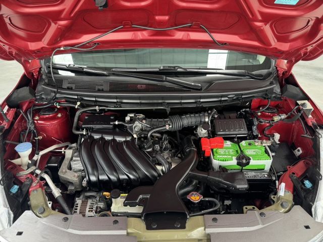 買車免求人~月繳4888輕鬆開回家~ 大螢幕安卓機、胎壓監控、衛星導航、倒車顯影、ISOFIX、車頂行李架、後座分離傾倒  第13張相片