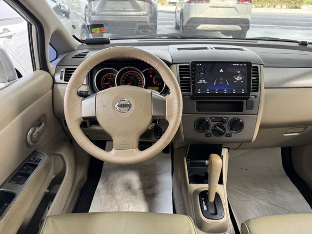 買車免求人~全額帶回家 ~ 大螢幕安卓機、衛星導航、倒車顯影、抬頭顯示器、安全氣囊 ~僅跑13萬~  第5張相片