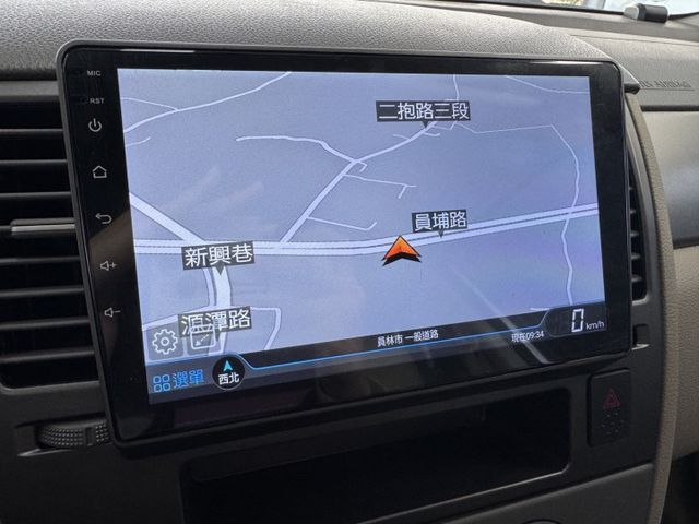 買車免求人~全額帶回家 ~ 大螢幕安卓機、衛星導航、倒車顯影、抬頭顯示器、安全氣囊 ~僅跑13萬~  第7張相片