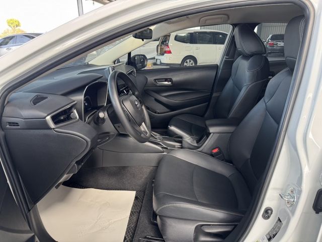 僅跑五萬多 !  定速、 ACC、車偏、煞停、TCS防滑、ISOFIX、後座出風口、後座分離傾倒 ! 可全貸 ~  第2張相片