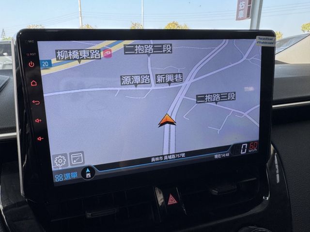 僅跑五萬多 !  定速、 ACC、車偏、煞停、TCS防滑、ISOFIX、後座出風口、後座分離傾倒 ! 可全貸 ~  第7張相片