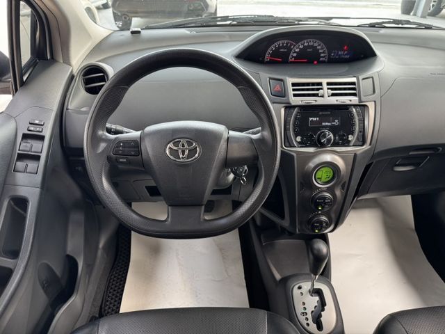 代步首選 ~ 網友專屬優惠實施中 !  恆溫空調、倒車雷達、ISOFIX、備胎、後座分離傾倒 !  第5張相片