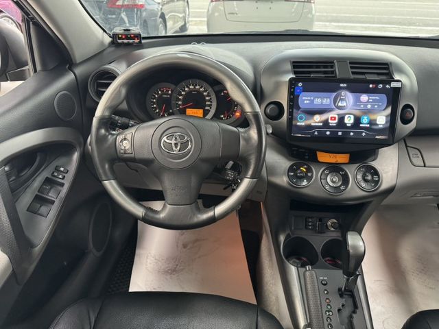 代步車首選 ~ 定速、電動座椅、左右獨立空調、大螢幕安卓機、胎壓監控、天窗、後座分離傾倒 !  第5張相片