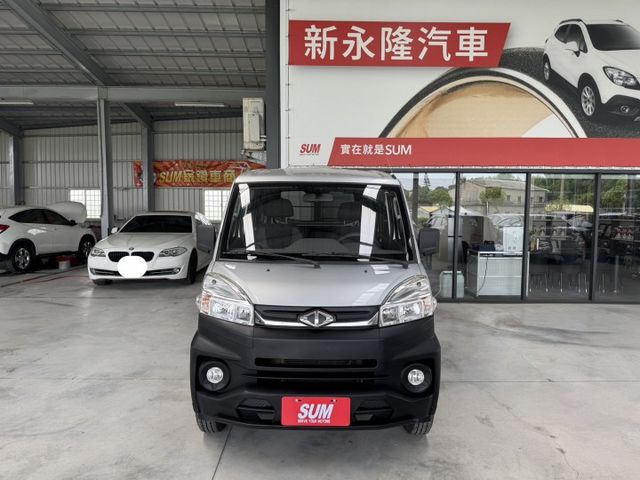 網友專屬優惠實施中 ~ 盲點偵測、TCS防滑、胎壓監控、光感應頭燈、ABS ! 可以全額貸款 ~  第1張相片