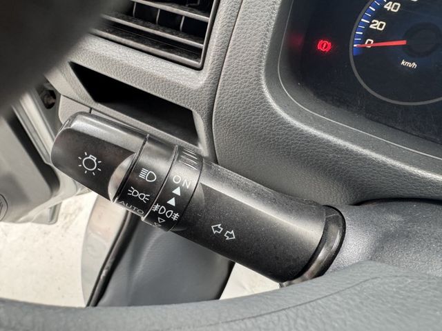 網友專屬優惠實施中 ~ 盲點偵測、TCS防滑、胎壓監控、光感應頭燈、ABS ! 可以全額貸款 ~  第8張相片