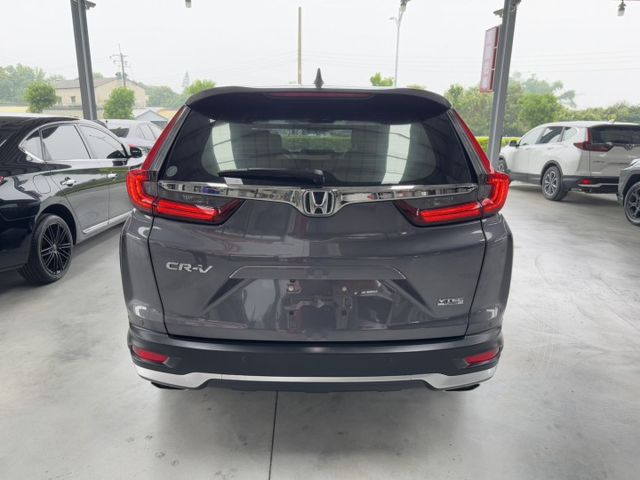 網友專屬優惠實施中 ~ VTI-S版~I-KEY、定速、無線充電、電動尾門、ACC、車道偏離警示、後座出風口 !  第14張相片