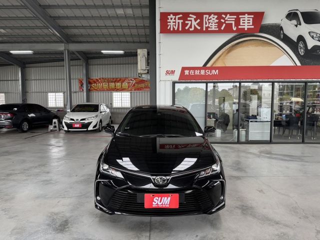 你沒看錯 ~ 僅跑五萬多 !  定速、ACC、車偏、恆溫空調、TCS防滑、胎壓監控、後座分離傾倒 !  第1張相片