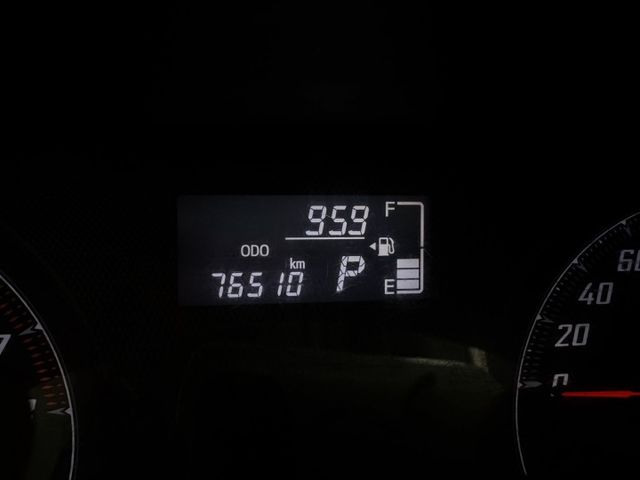 七人座 ~ 僅跑七萬多 ! I-KEY、定速、恆溫空調、TCS防滑、胎壓監控、後座出風口、後座分離傾倒 !  第12張相片