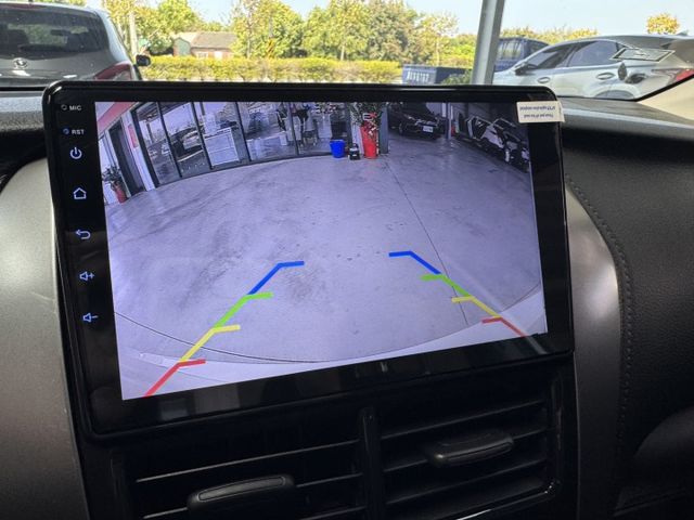 就是愛白車 ! 大螢幕安卓機、TCS防滑、胎壓監控、光感應頭燈、衛星導航、倒車顯影、ISOFIX !  第7張相片