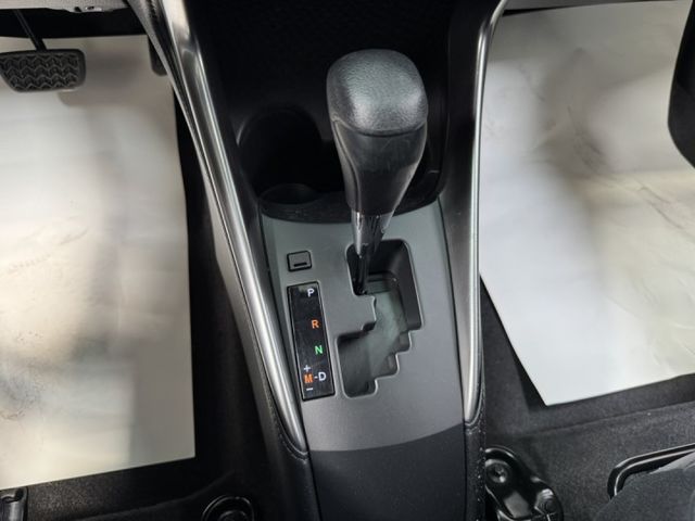 就是愛白車 ! 大螢幕安卓機、TCS防滑、胎壓監控、光感應頭燈、衛星導航、倒車顯影、ISOFIX !  第9張相片