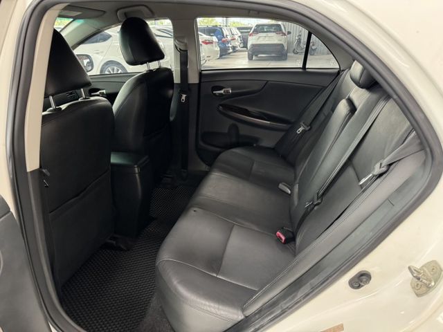 小改款7速手自排~ 定速、大螢幕安卓機、恆溫空調、抬頭顯示器、衛星導航、倒車顯影、後座分離傾倒 !  第3張相片