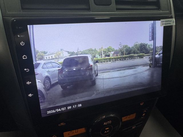 小改款7速手自排~ 定速、大螢幕安卓機、恆溫空調、抬頭顯示器、衛星導航、倒車顯影、後座分離傾倒 !  第8張相片