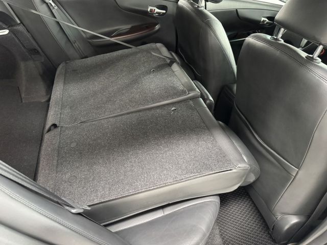 小改款7速手自排~ 定速、大螢幕安卓機、恆溫空調、抬頭顯示器、衛星導航、倒車顯影、後座分離傾倒 !  第17張相片