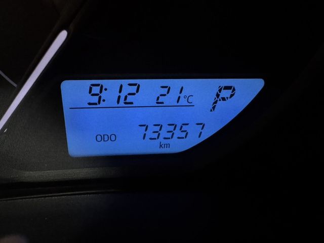 原廠保固中 ! 就是愛白車 ~ TCS防滑、胎壓監控、倒車顯影、ISOFIX、光感應頭燈、後座分離傾倒 ! 可全貸 ~  第9張相片