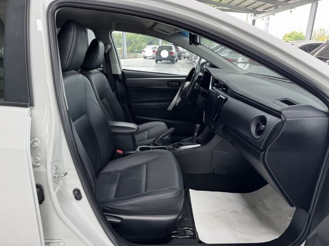 買車免求人~月繳6000輕鬆開回家~ 定速、大螢幕安卓機、胎壓監控、衛星導航、倒車顯影、ISOFIX、後座分離傾倒 !  第19張相片