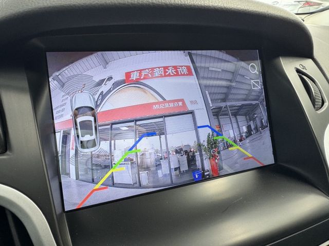 我僅跑13萬公里~月繳4888輕鬆開回家~ 大螢幕安卓機、定速、TCS防滑、胎壓監控、光感應頭燈、後座分離傾倒 !  第7張相片