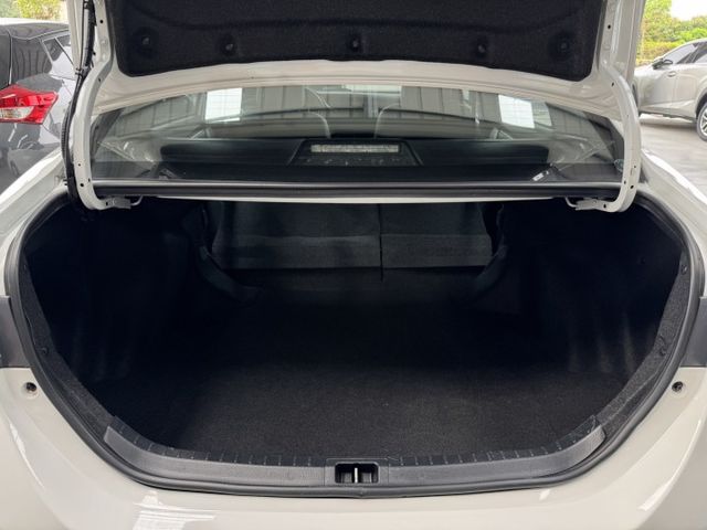 買車免求人~月繳6000輕鬆開回家~ 定速、大螢幕安卓機、胎壓監控、衛星導航、倒車顯影、ISOFIX、後座分離傾倒 !  第16張相片