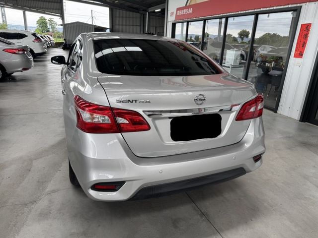 你沒看錯 ~ 僅跑四萬 ! 車輛整理中 ~ 歡迎預約賞車 !  第6張相片