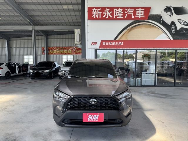 網友專屬優惠實施中 ~ 免鑰使、定速、ACC、車偏、煞停、恆溫空調、光感應頭燈、後座分離傾倒 !  第1張相片