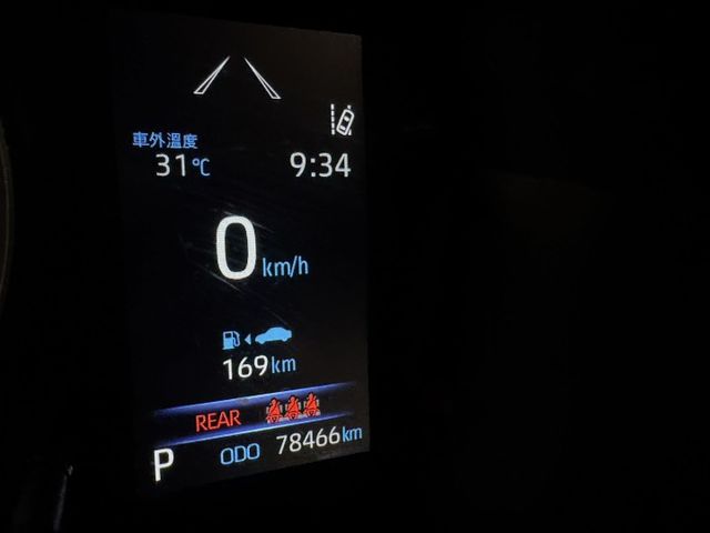 網友專屬優惠實施中 ~ 免鑰使、定速、ACC、車偏、煞停、恆溫空調、光感應頭燈、後座分離傾倒 !  第12張相片