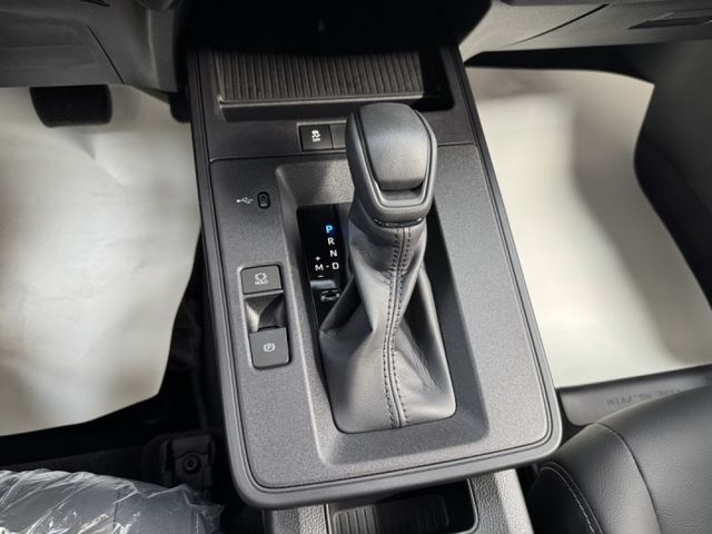 全新領牌車~僅跑3公里 ! 原廠四年12萬公里保固，現車不用等，錯過不再 ~  第8張相片
