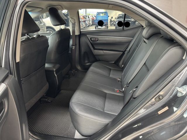 網友專屬優惠實施中 ~ 大螢幕安卓機、胎壓監控、Carplay、倒車顯影、ISOFIX、後座分離傾倒 !  第3張相片