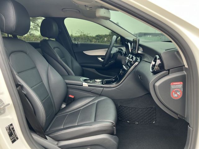 C-CLASS SEDAN W205  第11張相片