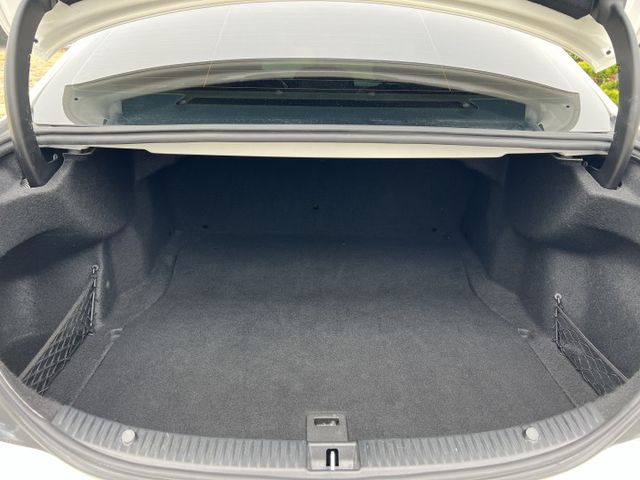 C-CLASS SEDAN W205  第13張相片