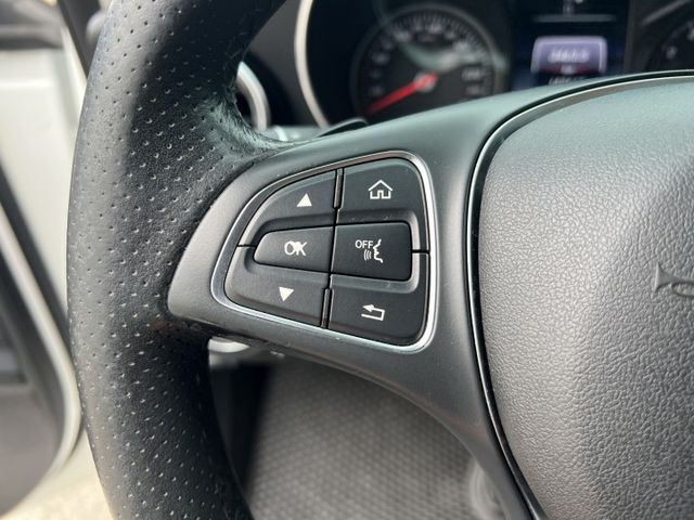 C-CLASS SEDAN W205  第16張相片