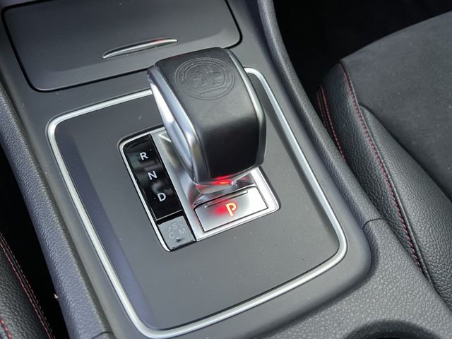 CLA45 AMG 盲點 HK音響 大螢幕 天窗  第11張相片