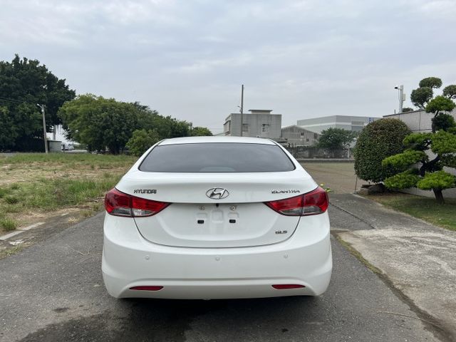 ELANTRA  第5張相片