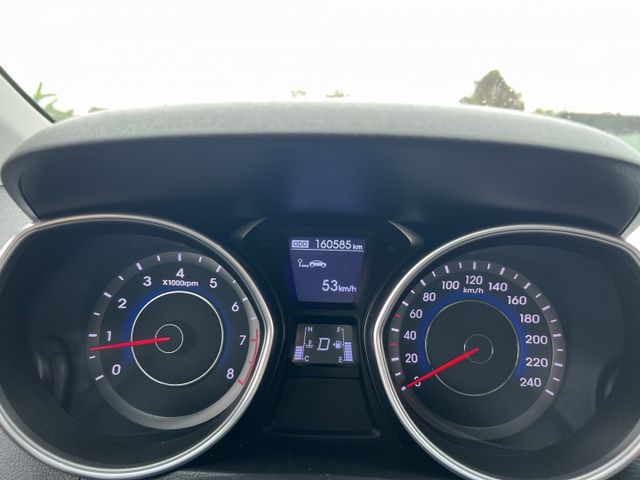 ELANTRA  第14張相片