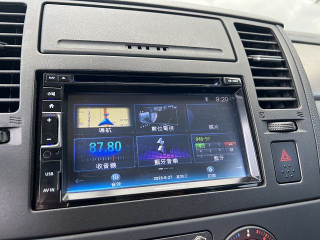 便宜代步車 有倒車顯影  第11張相片
