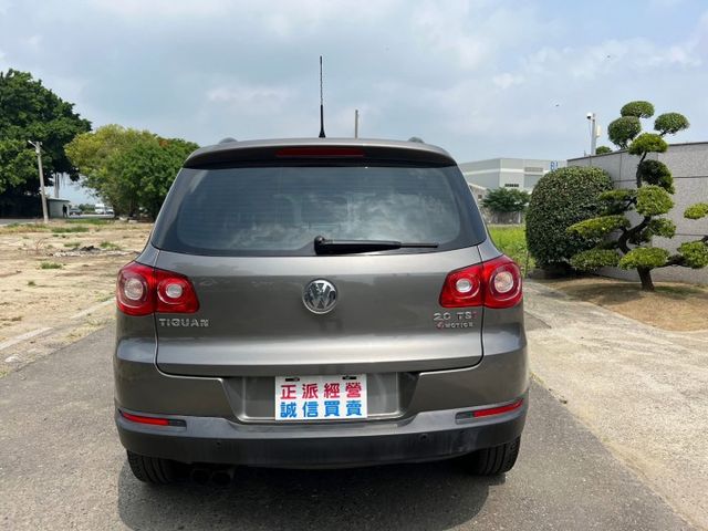 高安全性 便宜代步休旅車  第3張相片