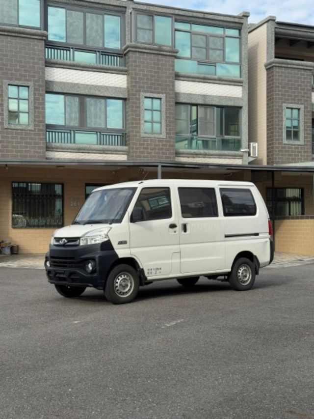 僅跑6萬 廂型車  第1張相片