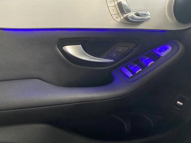 超低里程 僅跑4萬 氣氛燈 導航 盲點 摸門解鎖 360環景 電動尾門 ACC跟車  第7張相片