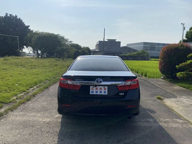 低里程 有天窗 電動座椅 倒車顯影 導航  第5張相片