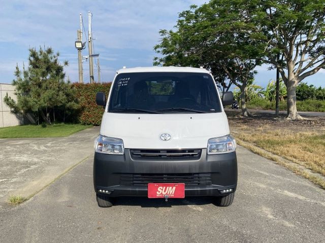 自排 新車保固中  第2張相片