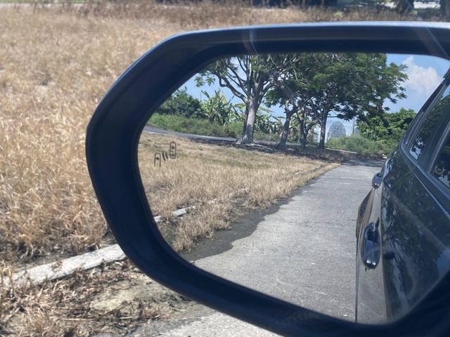 超稀有 油電版 便宜 隨便賣 盲點 導航 360度環景  第9張相片