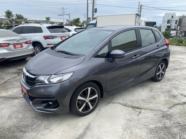 僅跑5萬 2020 飛特S版 熱門小車  第1張相片