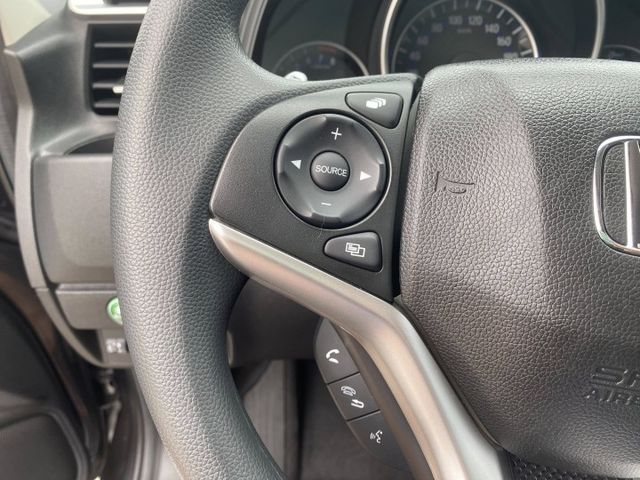 僅跑5萬 2020 飛特S版 熱門小車  第11張相片