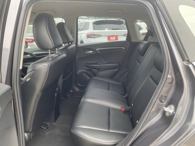 僅跑5萬 2020 飛特S版 熱門小車  第16張相片