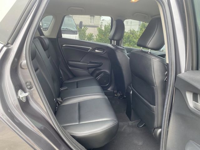 僅跑5萬 2020 飛特S版 熱門小車  第18張相片