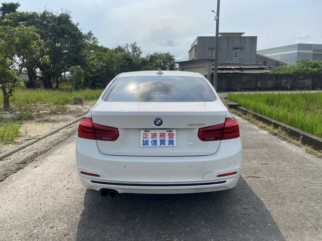 BMW 320I 汽油 低里程 僅跑10萬 摸門解鎖 盲點 5AS HK音響 導航  第5張相片