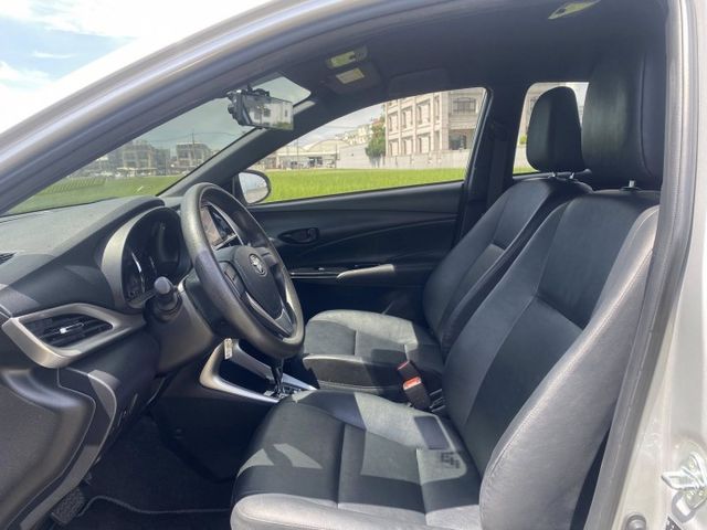 認證車 超便宜 車況好無待修  第9張相片