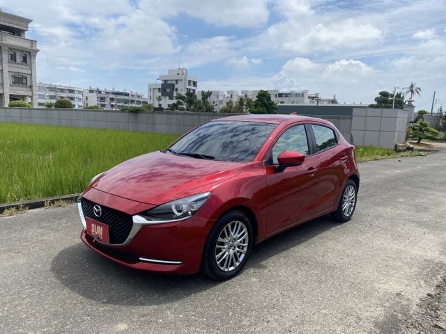 2020馬2 五門掀背小車 熱門車款 原廠保養 一手女用車 原鈑件  第1張相片