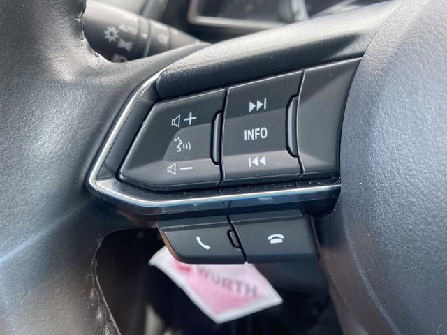 2020馬2 五門掀背小車 熱門車款 原廠保養 一手女用車 原鈑件  第10張相片