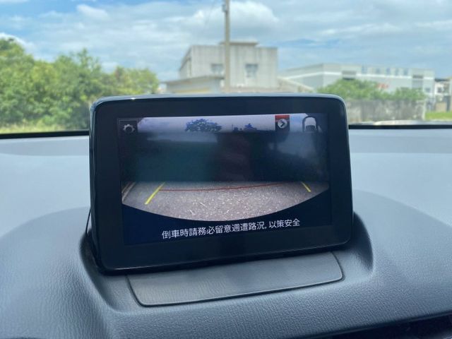 2020馬2 五門掀背小車 熱門車款 原廠保養 一手女用車 原鈑件  第13張相片