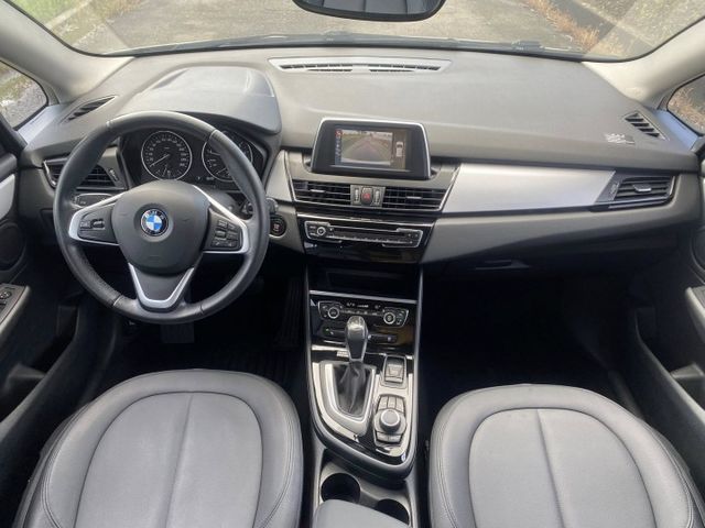 218i 汽油 僅跑8萬 氣氛好 車況讚  第10張相片